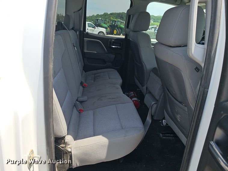 image for item DP6511 2015 Chevrolet Silverado 1500 Double Cab pickup truck