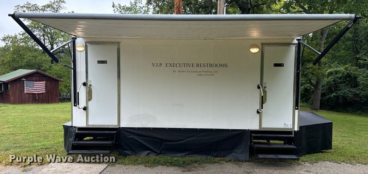 image for item DP6672 2014 Custom Concessions  portable restroom 