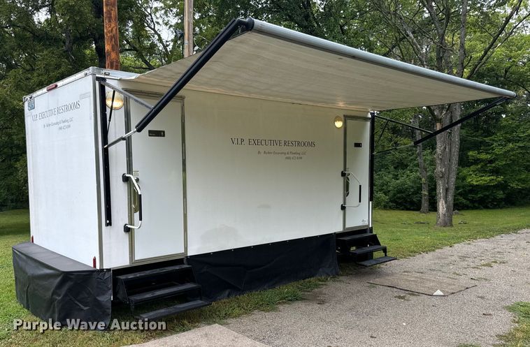 image for item DP6672 2014 Custom Concessions  portable restroom 