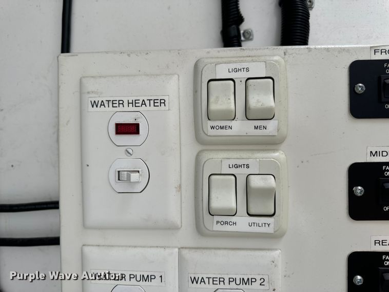 image for item DP6672 2014 Custom Concessions  portable restroom 