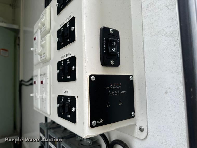 image for item DP6672 2014 Custom Concessions  portable restroom 