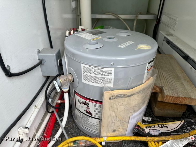 image for item DP6672 2014 Custom Concessions  portable restroom 