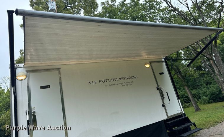 image for item DP6672 2014 Custom Concessions  portable restroom 