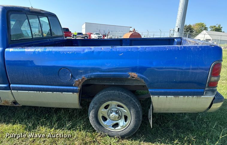 image for item DP6679 1994 Dodge Ram 1500 pickup truck