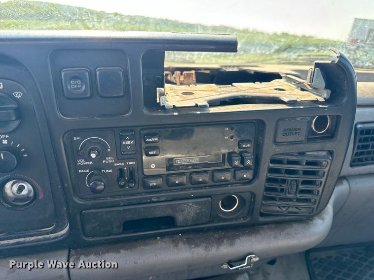 image for item DP6679 1994 Dodge Ram 1500 pickup truck