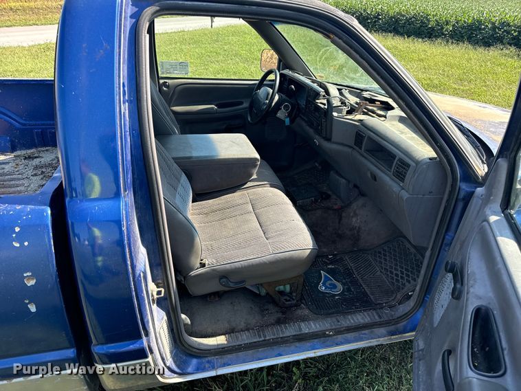 image for item DP6679 1994 Dodge Ram 1500 pickup truck
