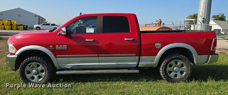 image for item DP6682 2014 Dodge Ram 2500HD Crew Cab pickup truck