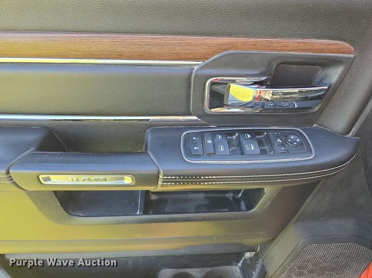 image for item DP6682 2014 Dodge Ram 2500HD Crew Cab pickup truck