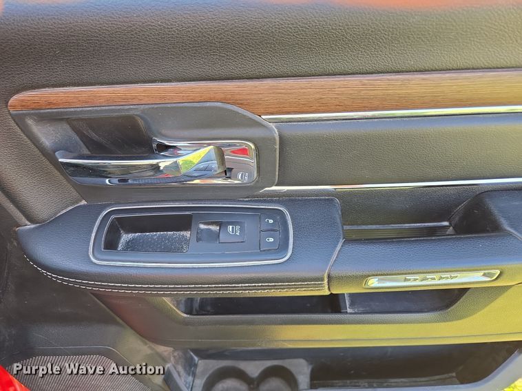 image for item DP6682 2014 Dodge Ram 2500HD Crew Cab pickup truck