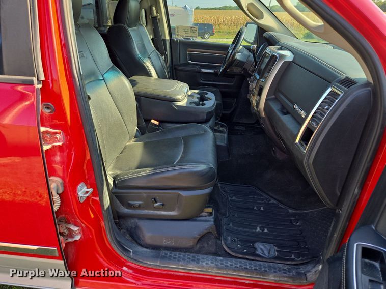 image for item DP6682 2014 Dodge Ram 2500HD Crew Cab pickup truck