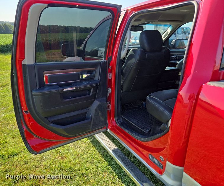 image for item DP6682 2014 Dodge Ram 2500HD Crew Cab pickup truck