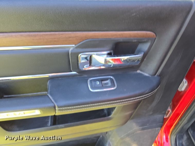 image for item DP6682 2014 Dodge Ram 2500HD Crew Cab pickup truck