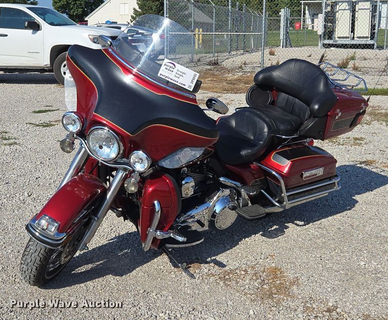 image for item DP6693 2007 Harley Davidson  Ultra Glide  motorcycle