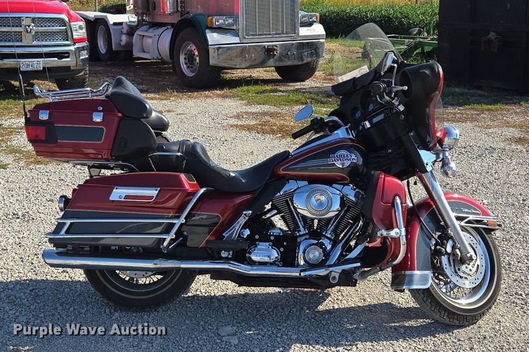 image for item DP6693 2007 Harley Davidson  Ultra Glide  motorcycle