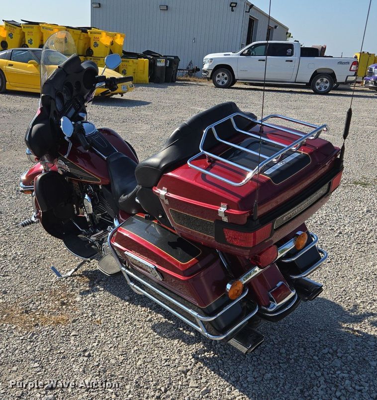 image for item DP6693 2007 Harley Davidson  Ultra Glide  motorcycle