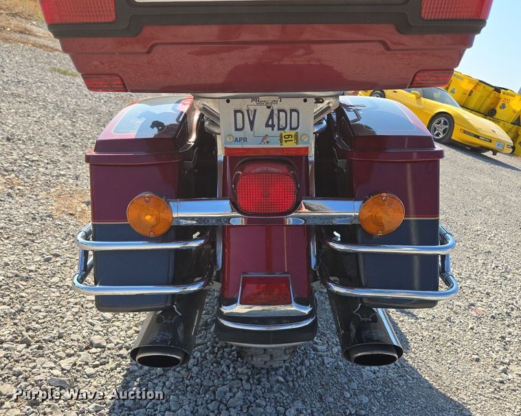 image for item DP6693 2007 Harley Davidson  Ultra Glide  motorcycle