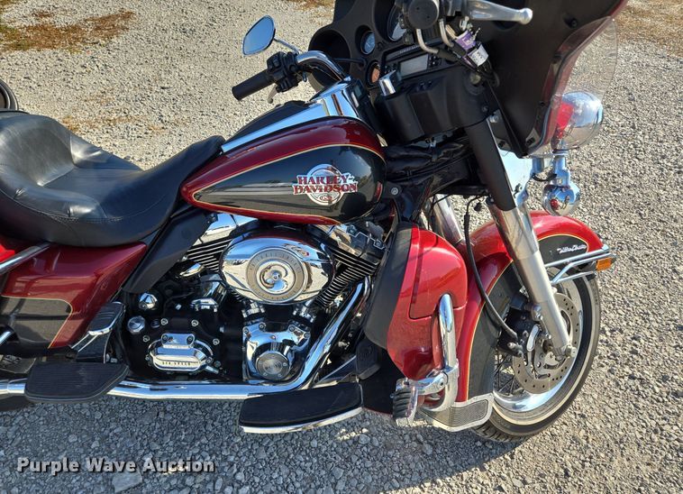 image for item DP6693 2007 Harley Davidson  Ultra Glide  motorcycle