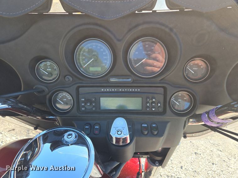 image for item DP6693 2007 Harley Davidson  Ultra Glide  motorcycle