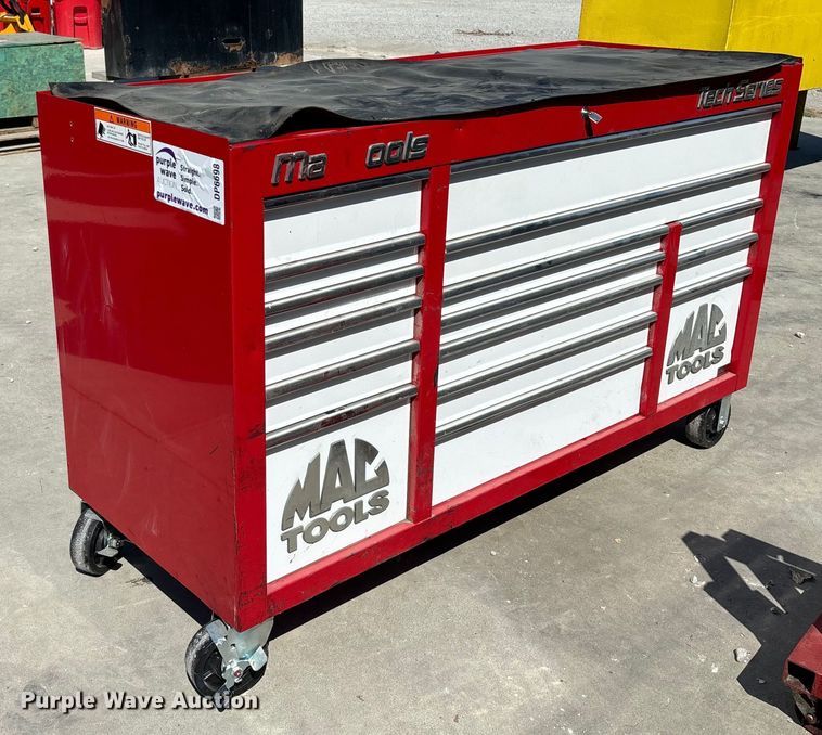 image for item DP6698 Mac Tech Series toolbox