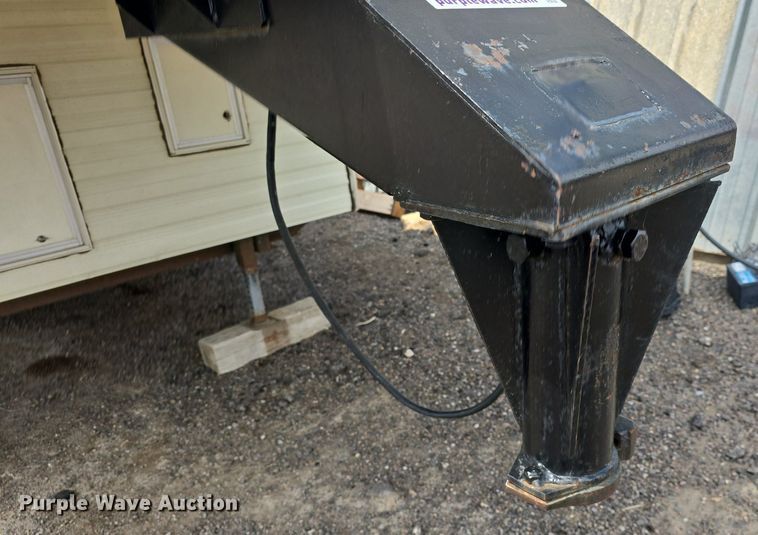 image for item DQ4474 1994 Wilderness 265H camper