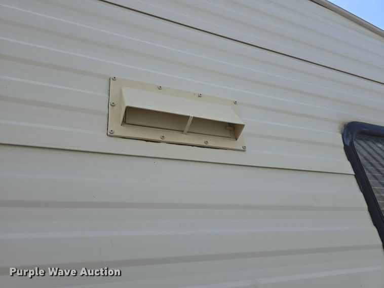 image for item DQ4474 1994 Wilderness 265H camper