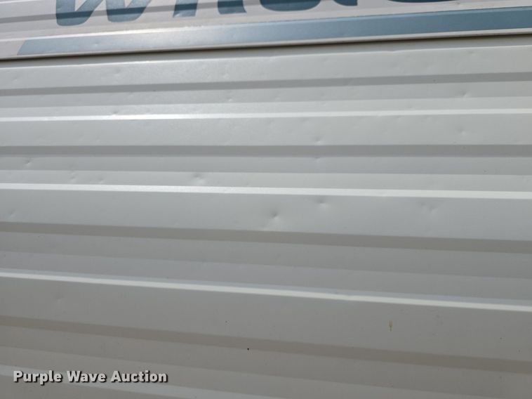 image for item DQ4474 1994 Wilderness 265H camper