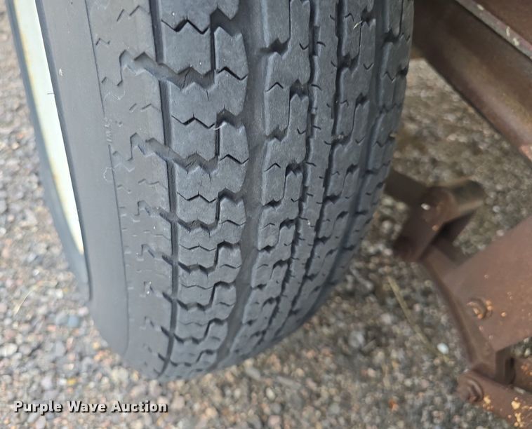 image for item DQ4474 1994 Wilderness 265H camper