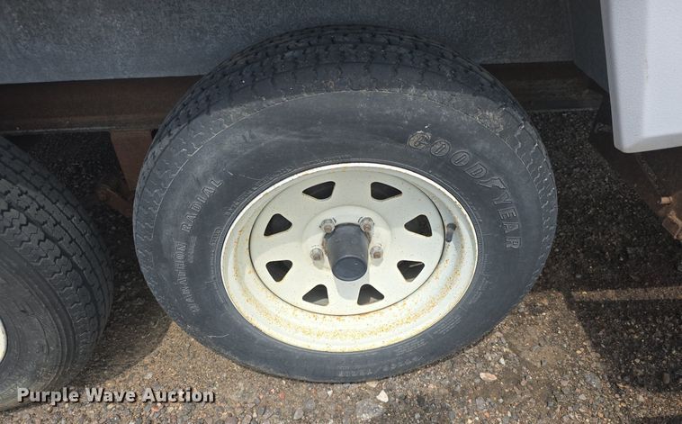 image for item DQ4474 1994 Wilderness 265H camper