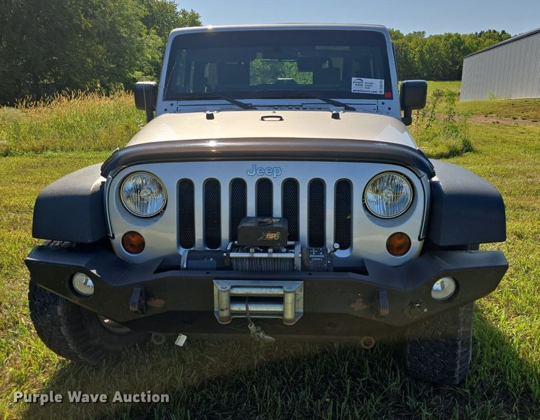 image for item DQ5135 2010 Jeep Wrangler Rubicon 