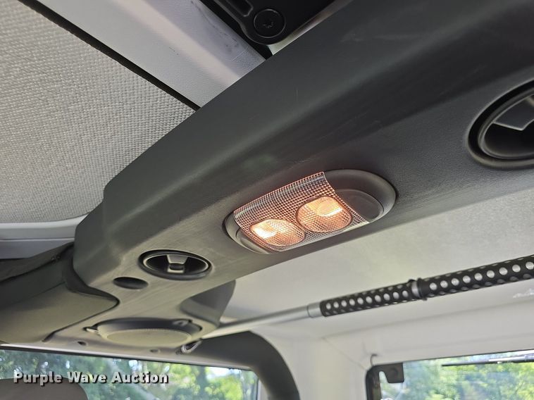 image for item DQ5135 2010 Jeep Wrangler Rubicon 