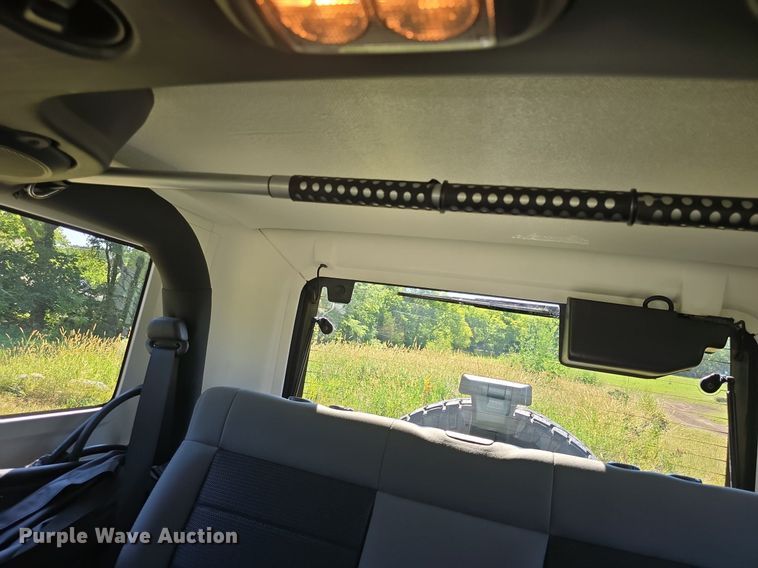 image for item DQ5135 2010 Jeep Wrangler Rubicon 