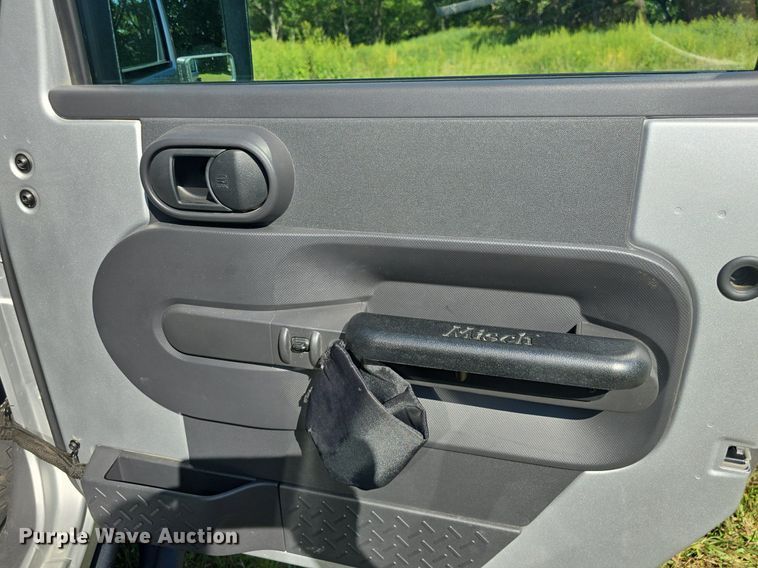 image for item DQ5135 2010 Jeep Wrangler Rubicon 