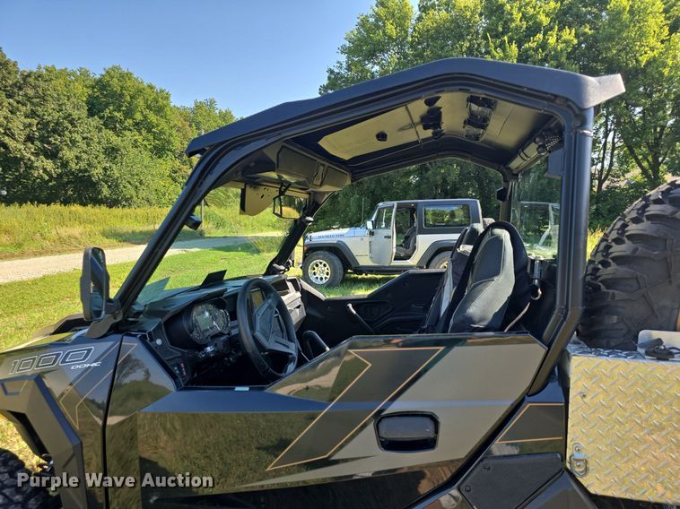 image for item DQ5136 2019 Polaris utility vehicle