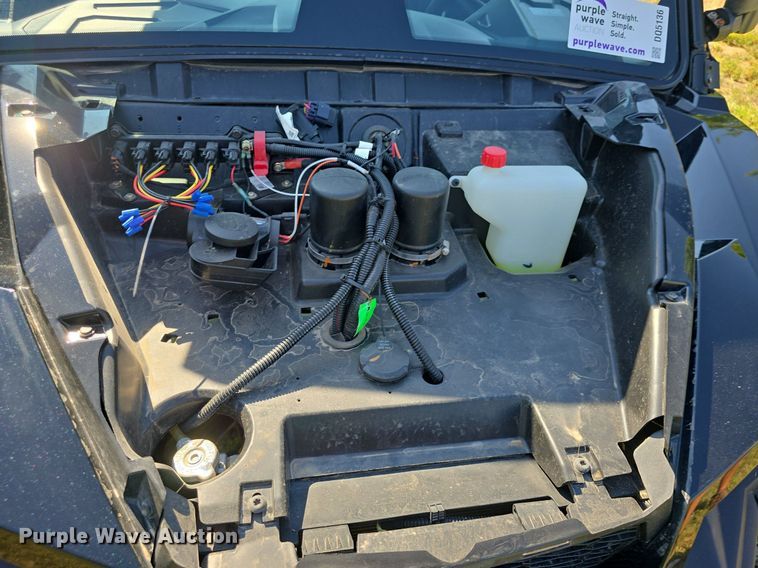 image for item DQ5136 2019 Polaris utility vehicle