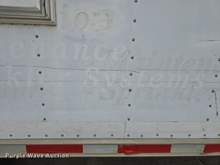 image for item DQ5139 2004 Isuzu NQR box truck