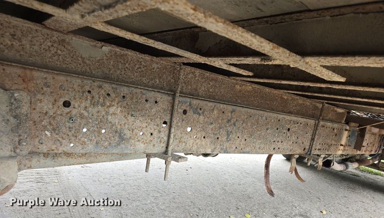 image for item DQ5139 2004 Isuzu NQR box truck