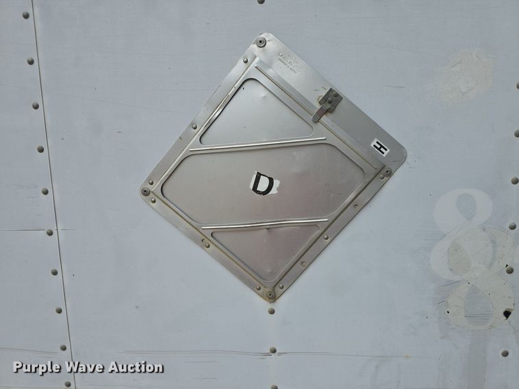 image for item DQ5139 2004 Isuzu NQR box truck