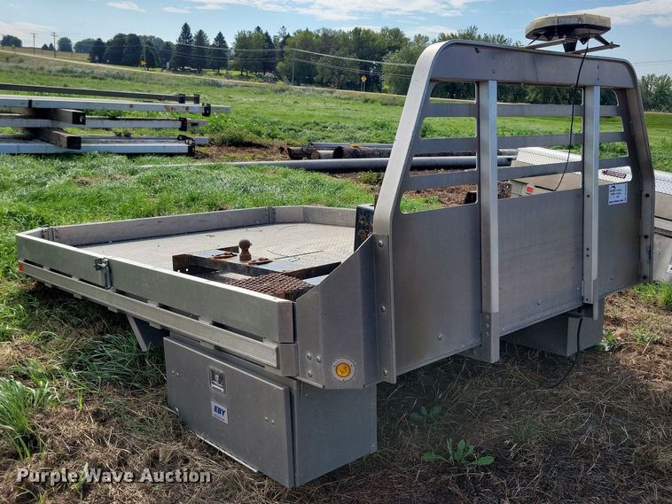 image for item DR4439 EBY 1100 flatbed