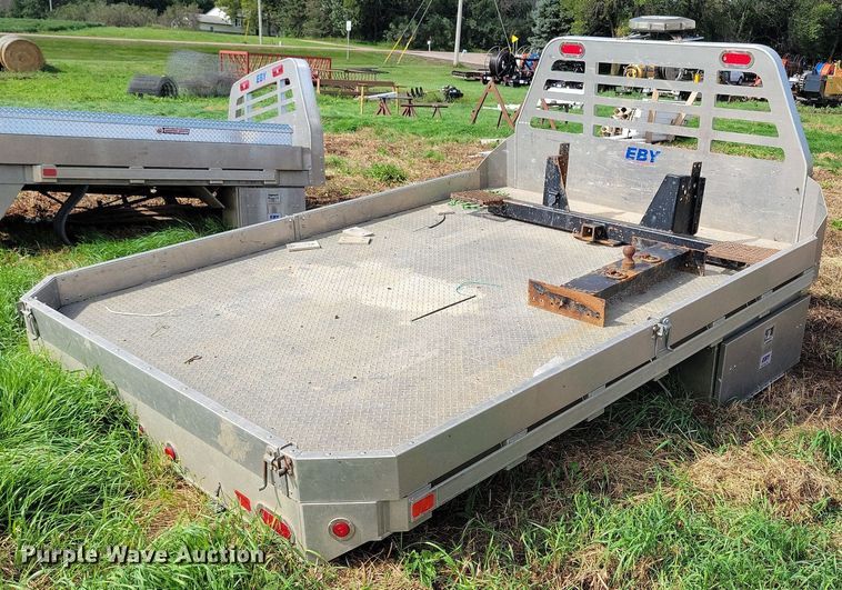 image for item DR4439 EBY 1100 flatbed