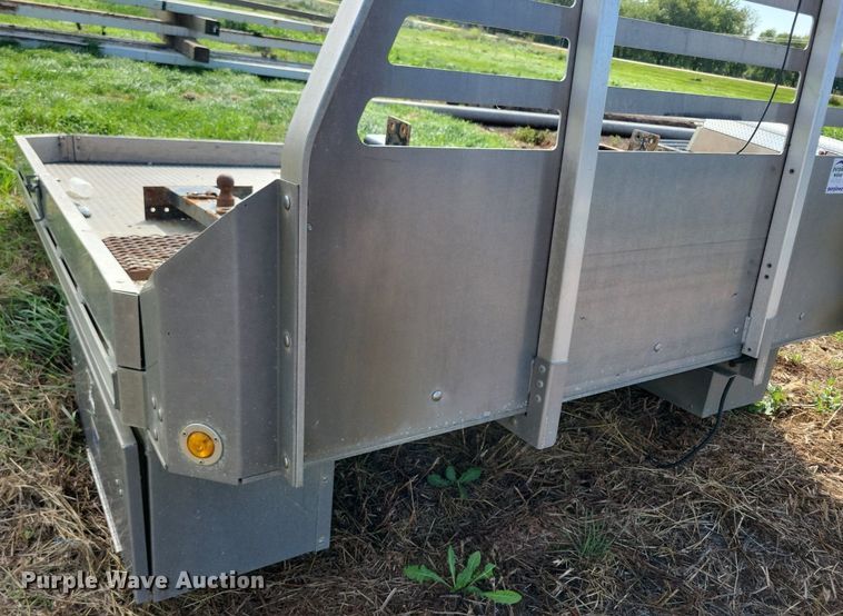 image for item DR4439 EBY 1100 flatbed