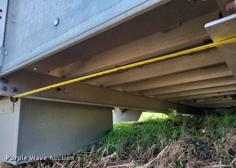 image for item DR4439 EBY 1100 flatbed