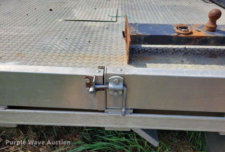 image for item DR4439 EBY 1100 flatbed