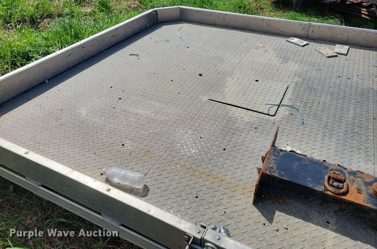 image for item DR4439 EBY 1100 flatbed