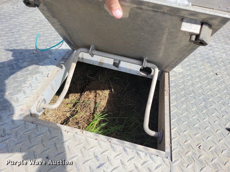 image for item DR4439 EBY 1100 flatbed