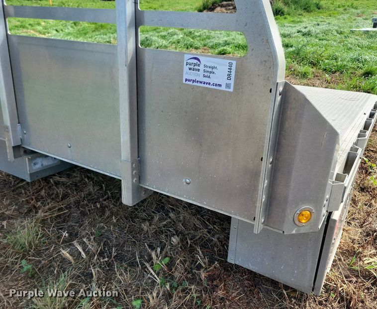 image for item DR4440 EBY 1100 flatbed