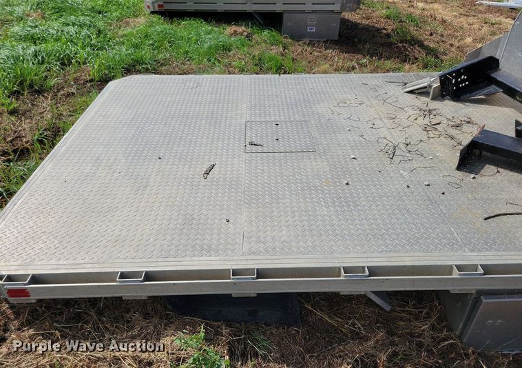 image for item DR4440 EBY 1100 flatbed