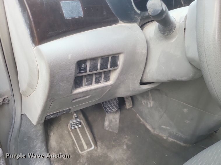 image for item DR4936 2015 Nissan  Quest  van