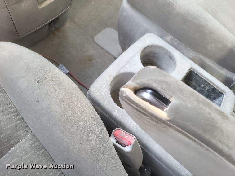 image for item DR4936 2015 Nissan  Quest  van