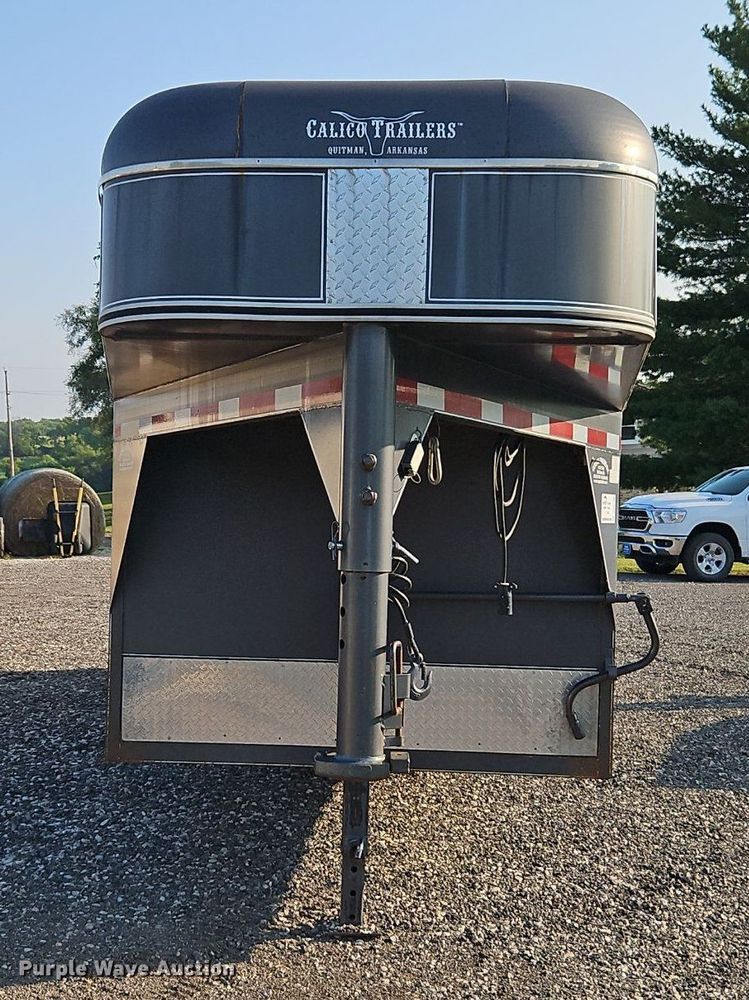 image for item DR8748 2016 Calico Trailers livestock trailer