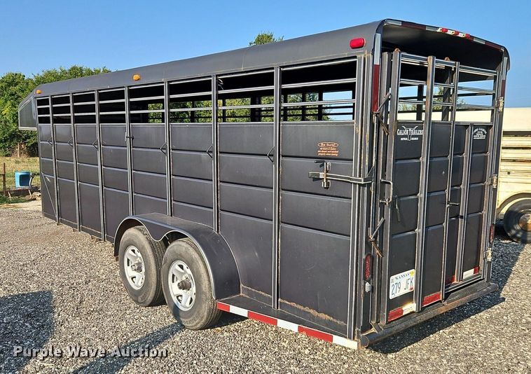 image for item DR8748 2016 Calico Trailers livestock trailer